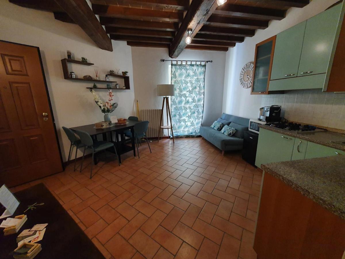 Appartement Mentana 14 à Parme Extérieur photo
