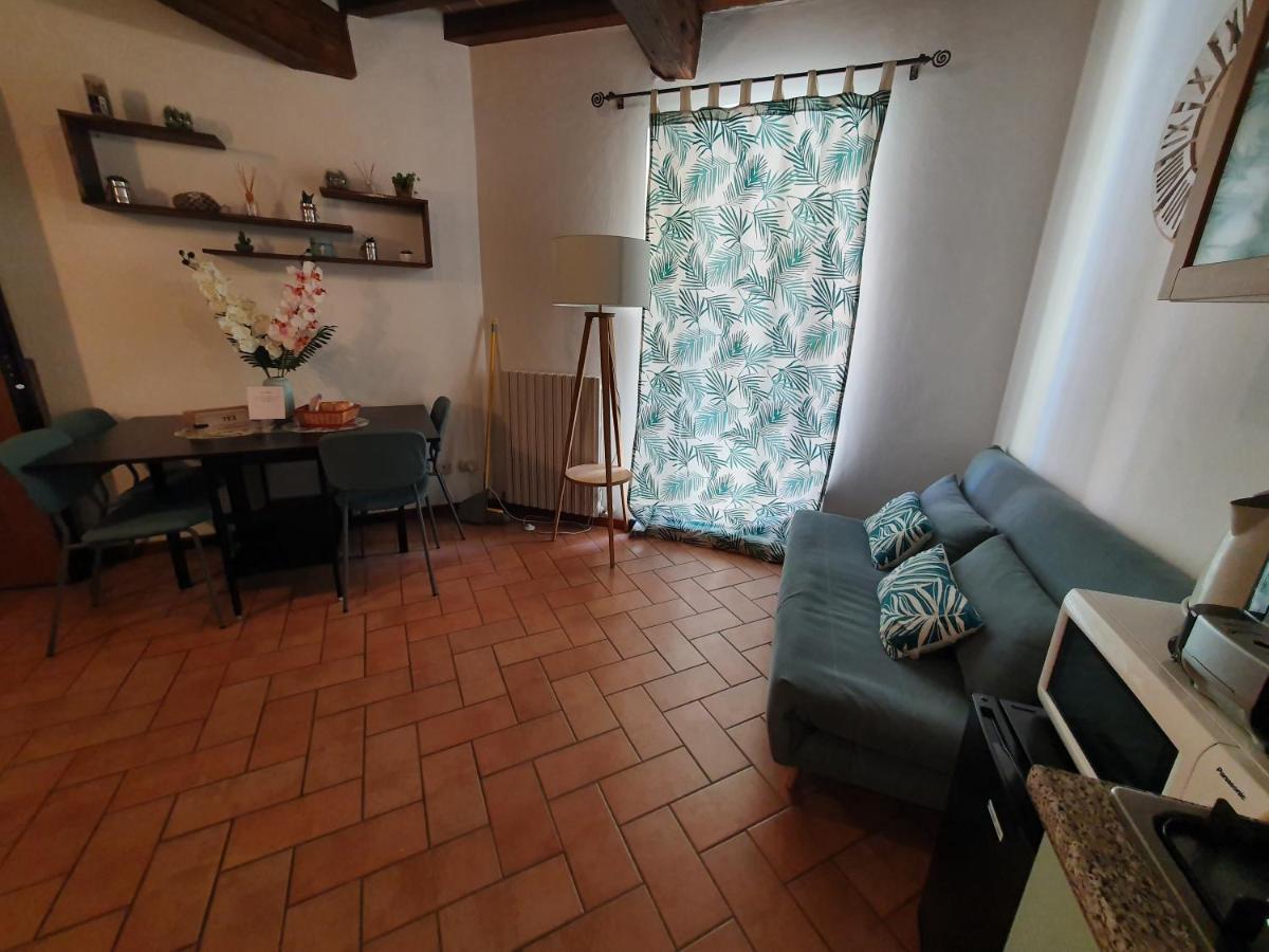 Appartement Mentana 14 à Parme Extérieur photo